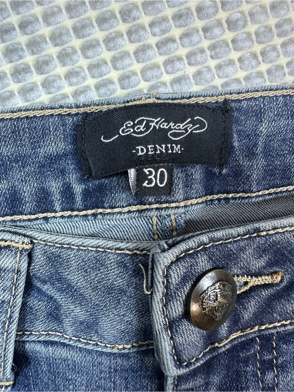 Ed Hardy Y2K True Love Embroidered Denim Fit and Flare Women's Jeans Size 30 - Picture 9 of 11